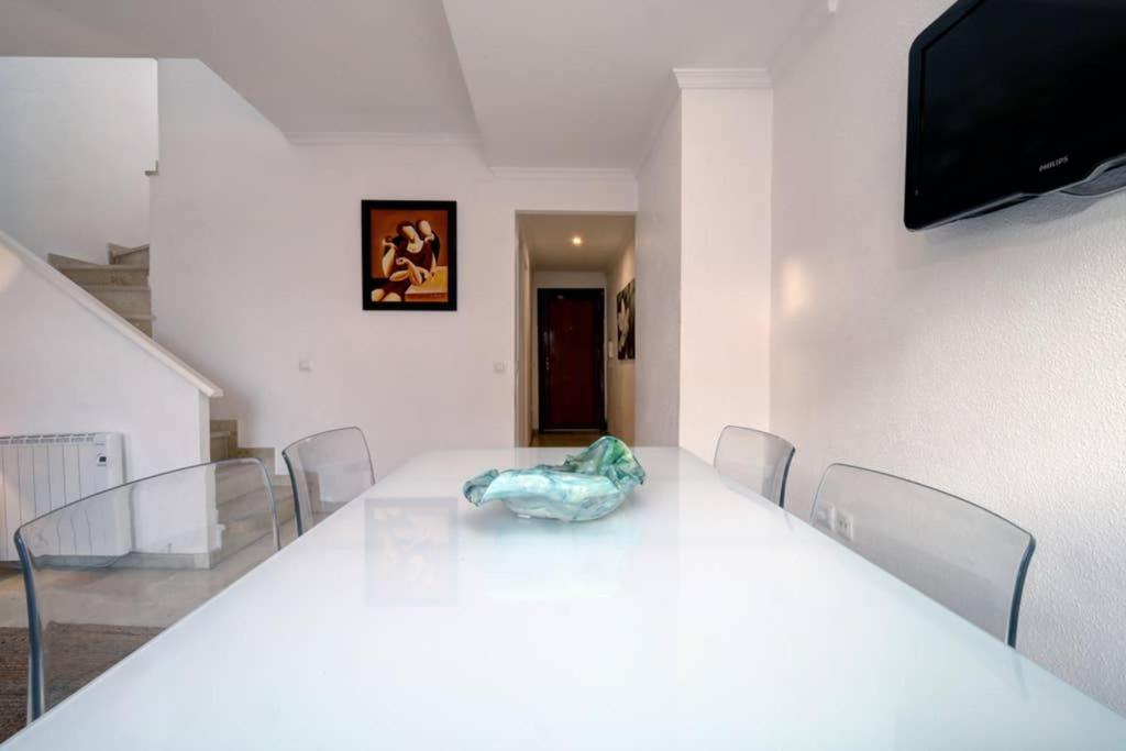 Duplex Con Vistas Al Mar Apartment La Linea de la Concepcion Ngoại thất bức ảnh